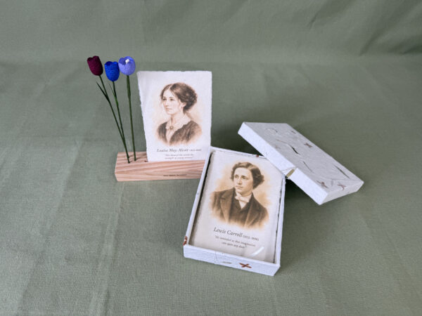 Paperbirds Portrait Card Set in Mulberry Box