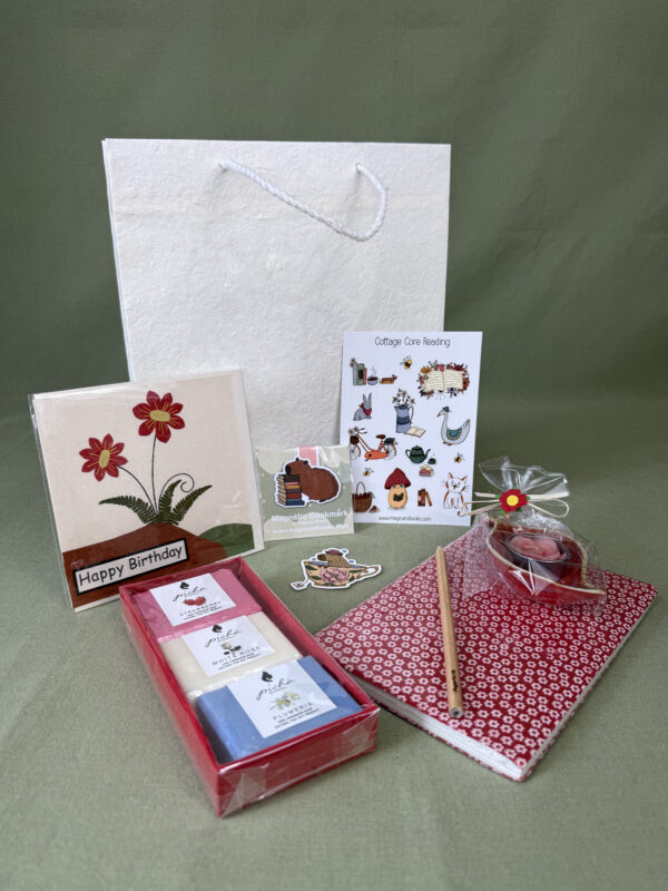 IMG_4948 Birthday Little Treasures No. 02 – Cottage Reading Gift Set