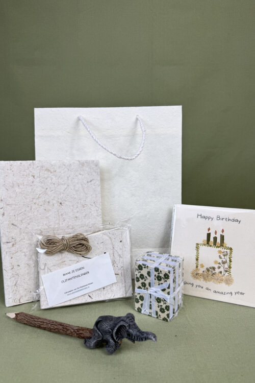 Birthday Little Treasures No. 12 – Creative Elephant Gift Set