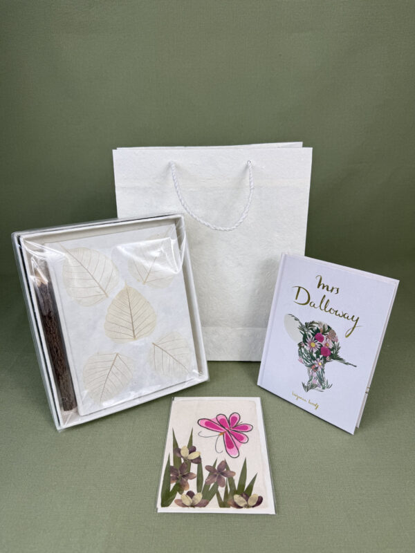 Little Treasures No. 22 – Mrs Dalloway Botanical Writing Set