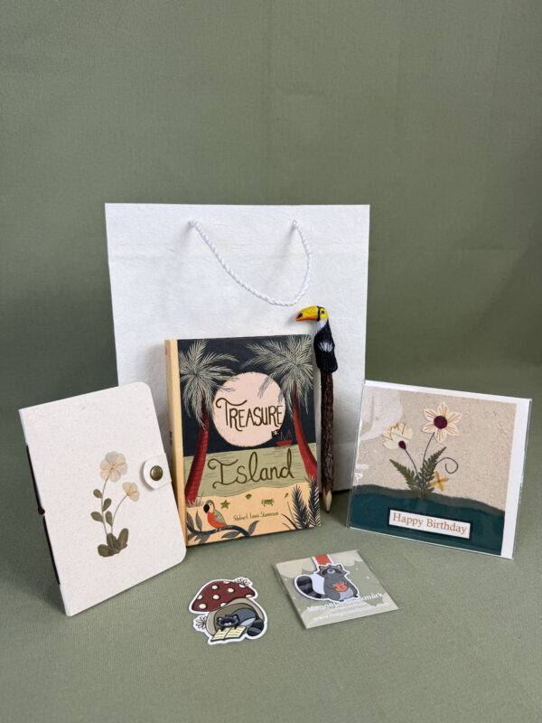 Birthday Little Treasures No. 27 – Treasure Island Adventure Gift Set