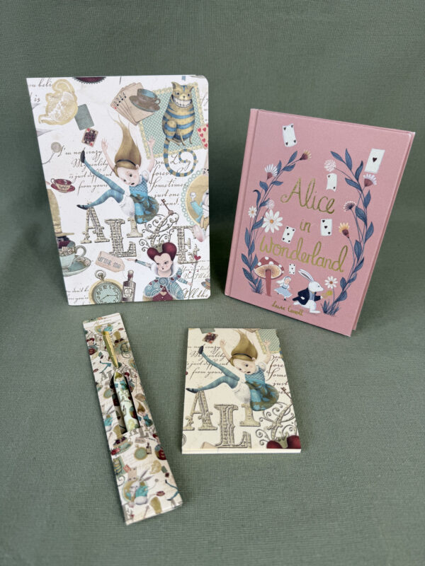 IMG_5103 Little Treasures No. 49 – Alice in Wonderland Stationery Gift Set