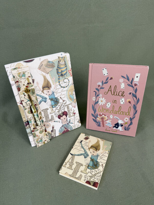 IMG_5104 Little Treasures No. 49 – Alice in Wonderland Stationery Gift Set