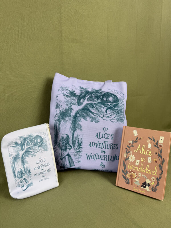 Little Treasures No. 50 – Alice in Wonderland Literary Gift Set